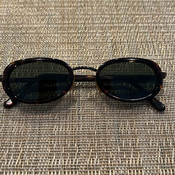 Giorgio Armani Other - Giorgio Armani vintage unisex sunglasses.Mint condition. Made in Italy.